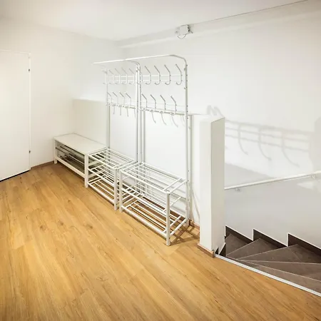 Hotel Jimmys Xxl 4*
