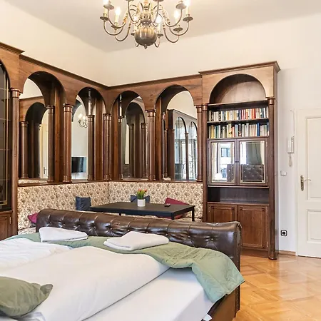 Very 4br Shared Ideal For Longstays, For 10p Apartment Vienna