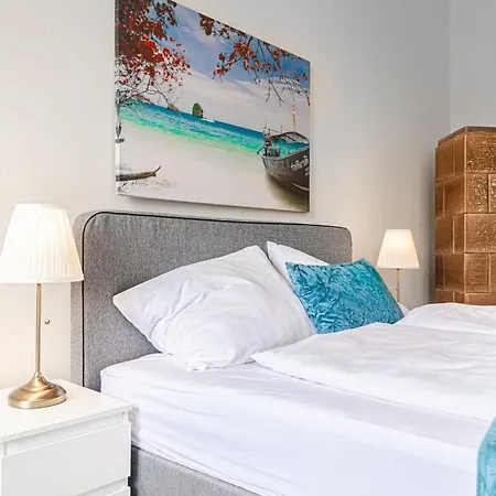 Stylish 2br Retreat Steps From Akh & Volksoper Apartment *