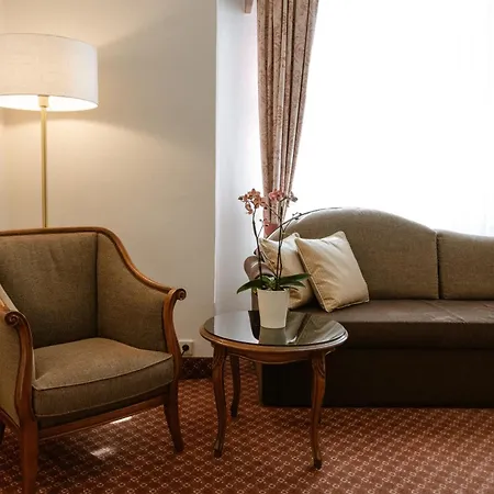 Отель Hotel City Central Вена
