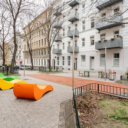 Apartment Modern Living In Center - Fully Equipped *