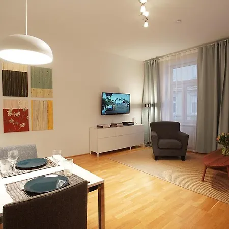 Apartment Charmante Neu Renovierte In Der Naehe Des Stadtzentrums Vienna