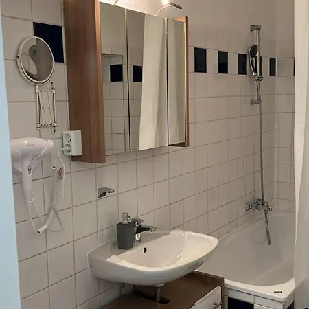 Apartment Amazing 1br & Lr Apt, Great For Long Term Next To Rennweg Vienna