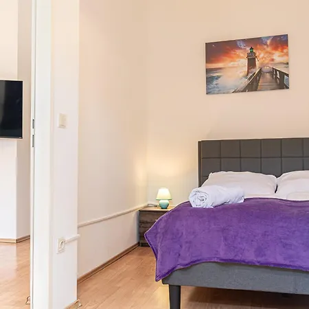 Lovely 2br Apt, Great Location - Near Schoenbrunn