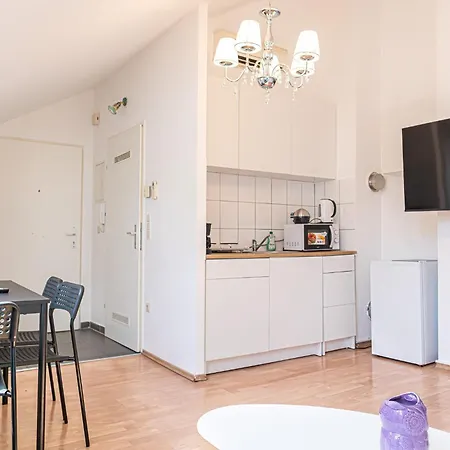Lovely 2br Apt, Great Location - Near Schoenbrunn * Vídeň