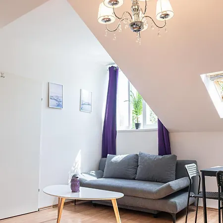 Apartmán Lovely 2br Apt, Great Location - Near Schoenbrunn Vídeň