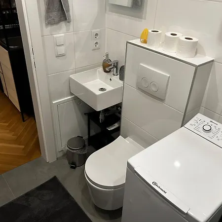 Stilvolles Neben Der U-bahn Apartmán Vídeň