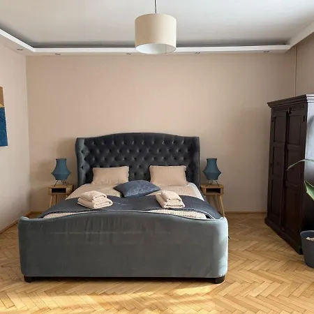 Apartment Bright With Parking Near Schoenbrunn
