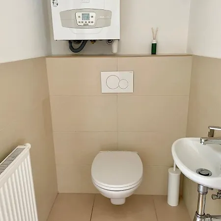2 Bedroom Long-term With Free Parking Apartment Wien