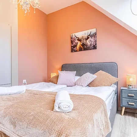 Apartment Stunning 12br Shared -floor Perfect For 24 People Group Wien