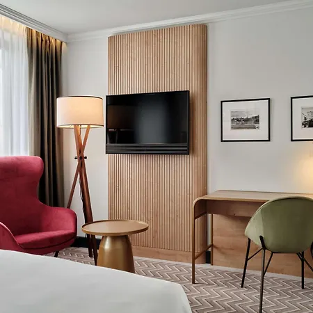 Hotel Radisson Blu Triest Hotel, 4*