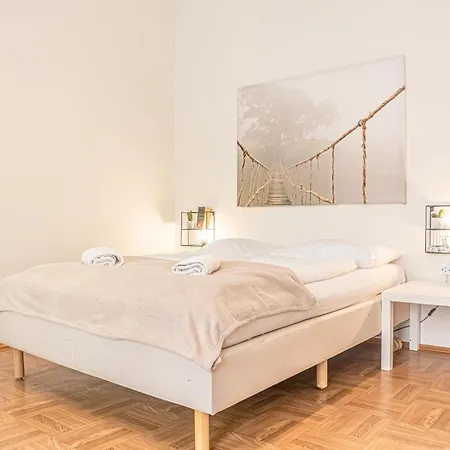 Convenient 1br In The Heart Of Apartment