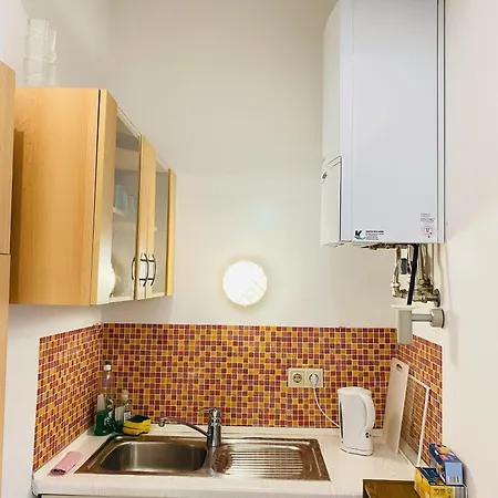 Apartment Stylish Flat With 2 Double Beds For 4 People 15a *