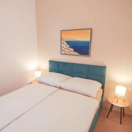 Elegante Altbauwohnung Alles Neu!! Apartment *
