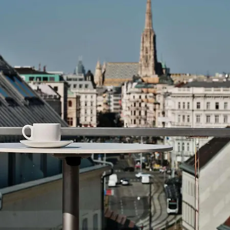 Radisson Blu Triest Hotel, Hotel