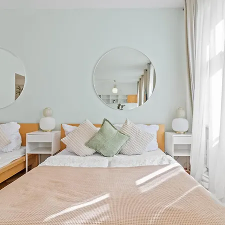 Apartment, Two Metro Stations To Hauptbahnhof Vienna