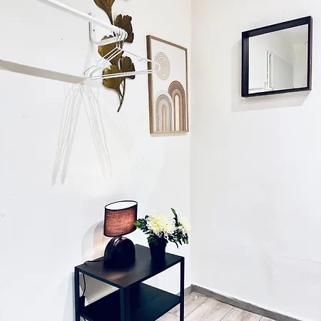 Apartment Elegant & 5br Shared In Vienna