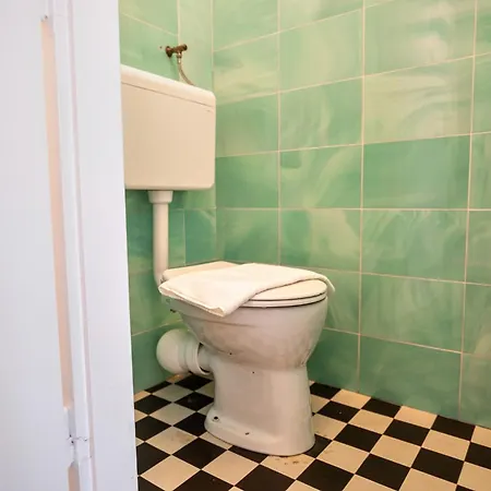 4 Mins To Metro I Wifi I 15 Mins To Inner Apartment Vienna
