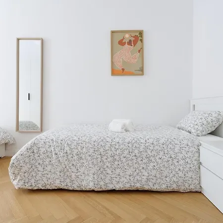 Apartment Stylish Near Opera