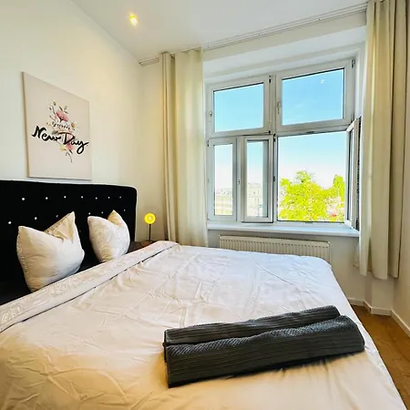 Apartment Spacious 3br Shared Near Kaufpark Alterlaa