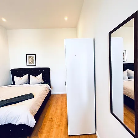 Apartment Amazing 3br Apt, Very In Vienna