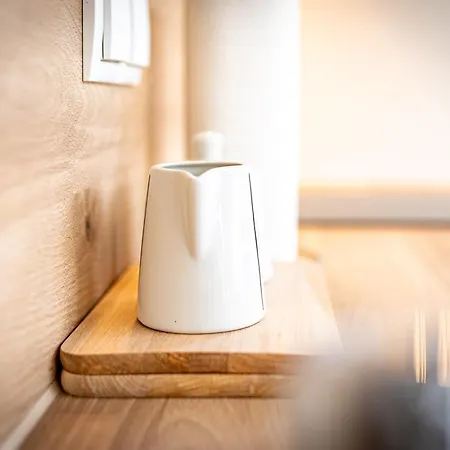 Apartment & Connected By Jr Vienna
