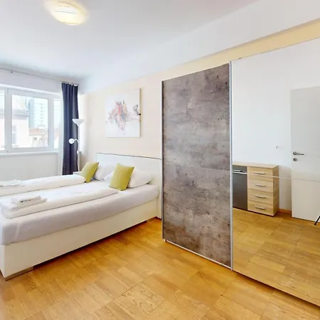 Belvedere Apartment *