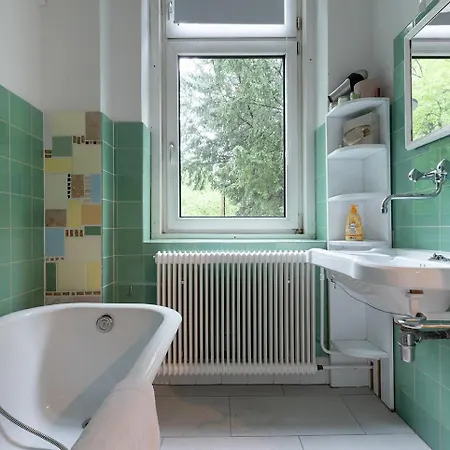 Dornroeschenschlaf Am Stadtrand Mit Anbindung Ans Zentrum - 30 Minuten Apartamento *