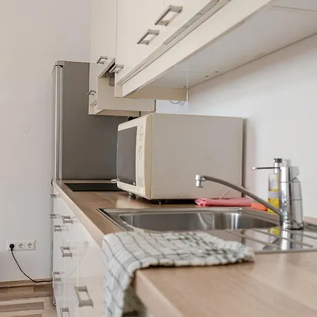 Sweet 2br Ideal For Long Stays, Very In * Vídeň