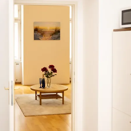 2 Bedroom Long-term With Free Parking * Wien