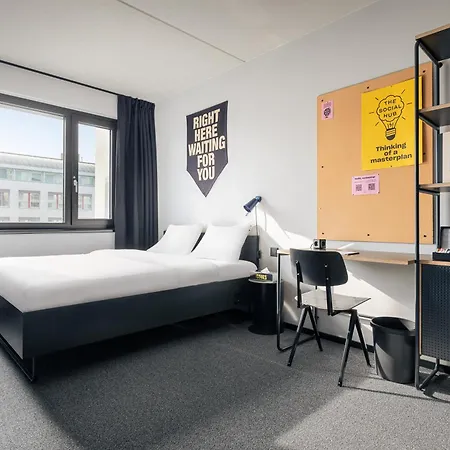 Aparthotel The Social Hub Extended