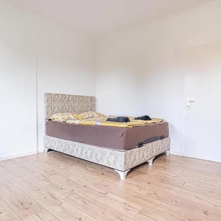 Apartmán Comfy 3br With Garden, Up To 10 People