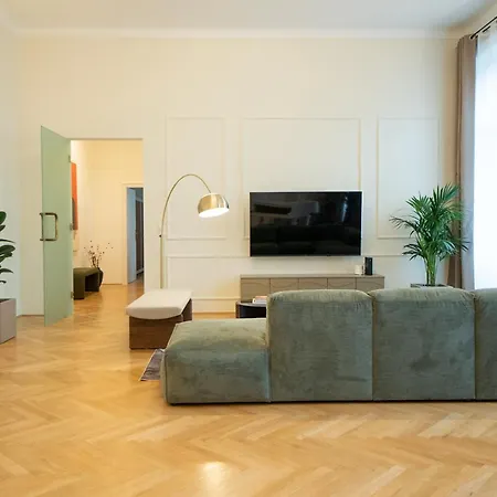 Apartmán Chic 180m 3br Near Parliament, Self Check-in