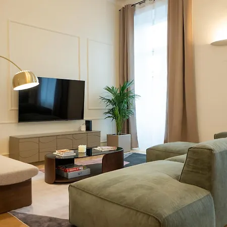 Apartment Chic 180m 3br Near Parliament, Self Check-in Vienna