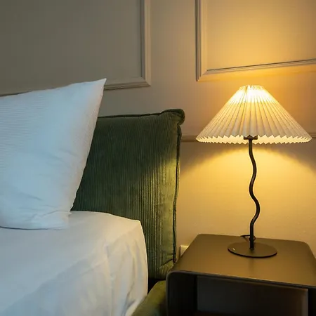 Apartment Chic 180m 3br Near Parliament, Self Check-in