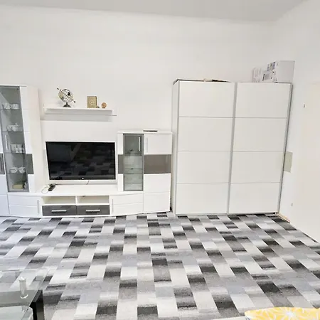 Cozy In Simmering Apartment Vienna