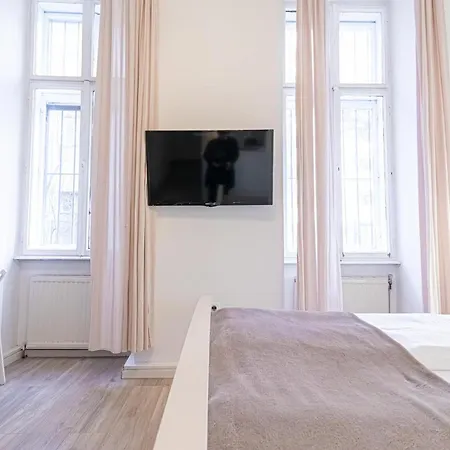 Stylish & Cozy Ideal For Longstays Apartment *
