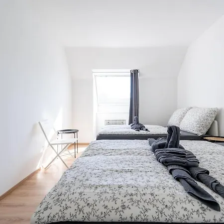 Modern Rooftop For Long Term Apartmán