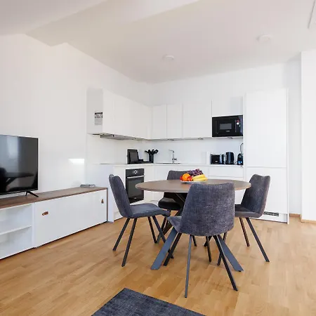 Apartment #greencityliving Hideaway