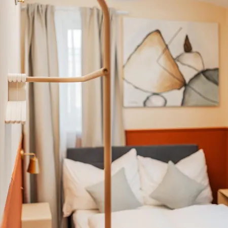 Hostel Home1 - Kopernikus