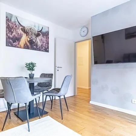Apartmán 9-min To Center, Comfy 1br,1lr W Balcony Vídeň