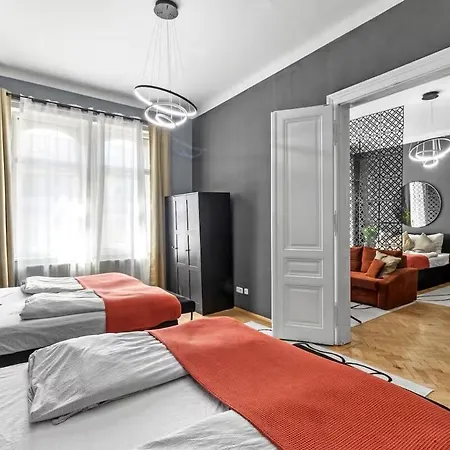 Apartment Spacious 3br I At Mariahilfer Strasse I Wifi Vienna
