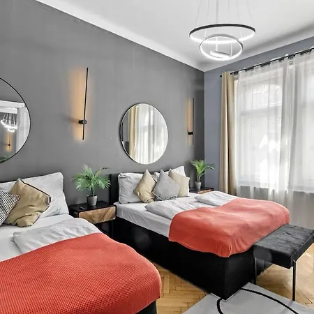 アパート Spacious 3br I At Mariahilfer Strasse I Wifi *