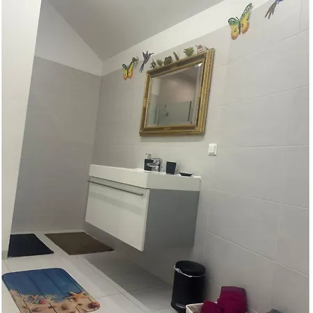 Apartman Klimatisiertes Dachgeschoss In Zentrum Wiens *
