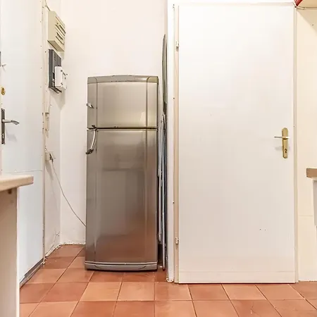 Neighboring 2br Apts Ideal For 8 People * 维也纳