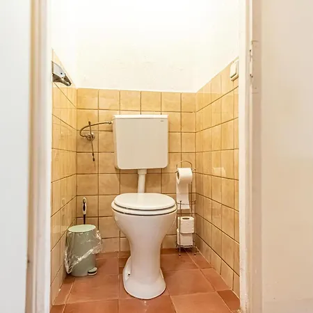 公寓 Neighboring 2br Apts Ideal For 8 People *