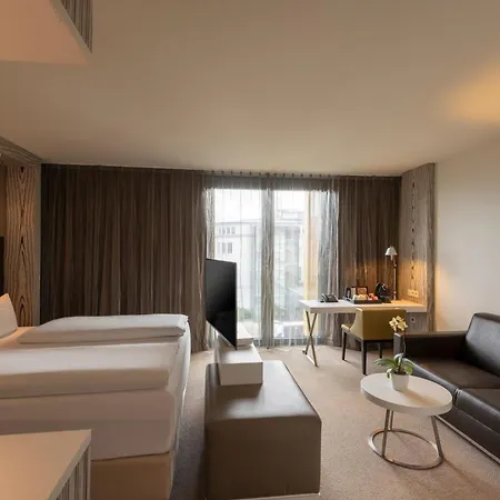 Doubletree By Hilton Schonbrunn 4*