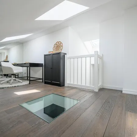 Executive Schottenring Apartment *
