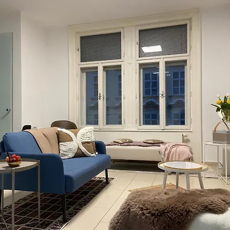 Luxury Serviced 3-bedroom Flat In Vienna's 1st District