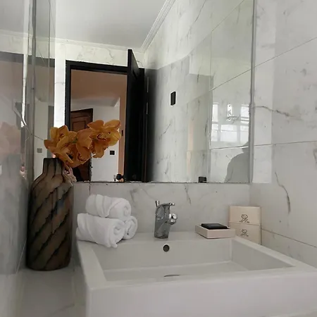 Luxury Serviced 3-bedroom Flat In Vienna's 1st District Vienna